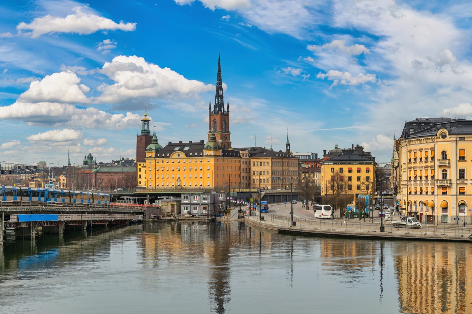 Tour delle capitali scandinave in libertà