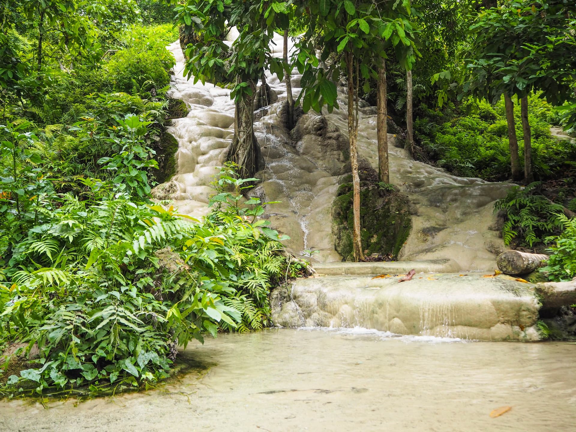Cascate di Bua Tong
