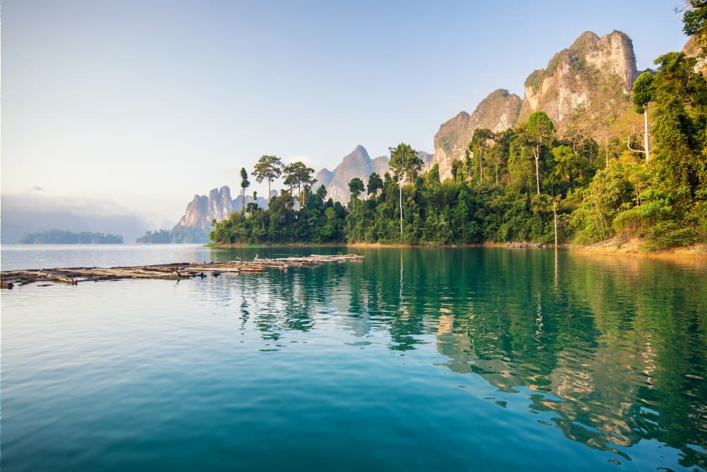 Parco nazionale di Khao Sok: escursioni nella giungla tailandese