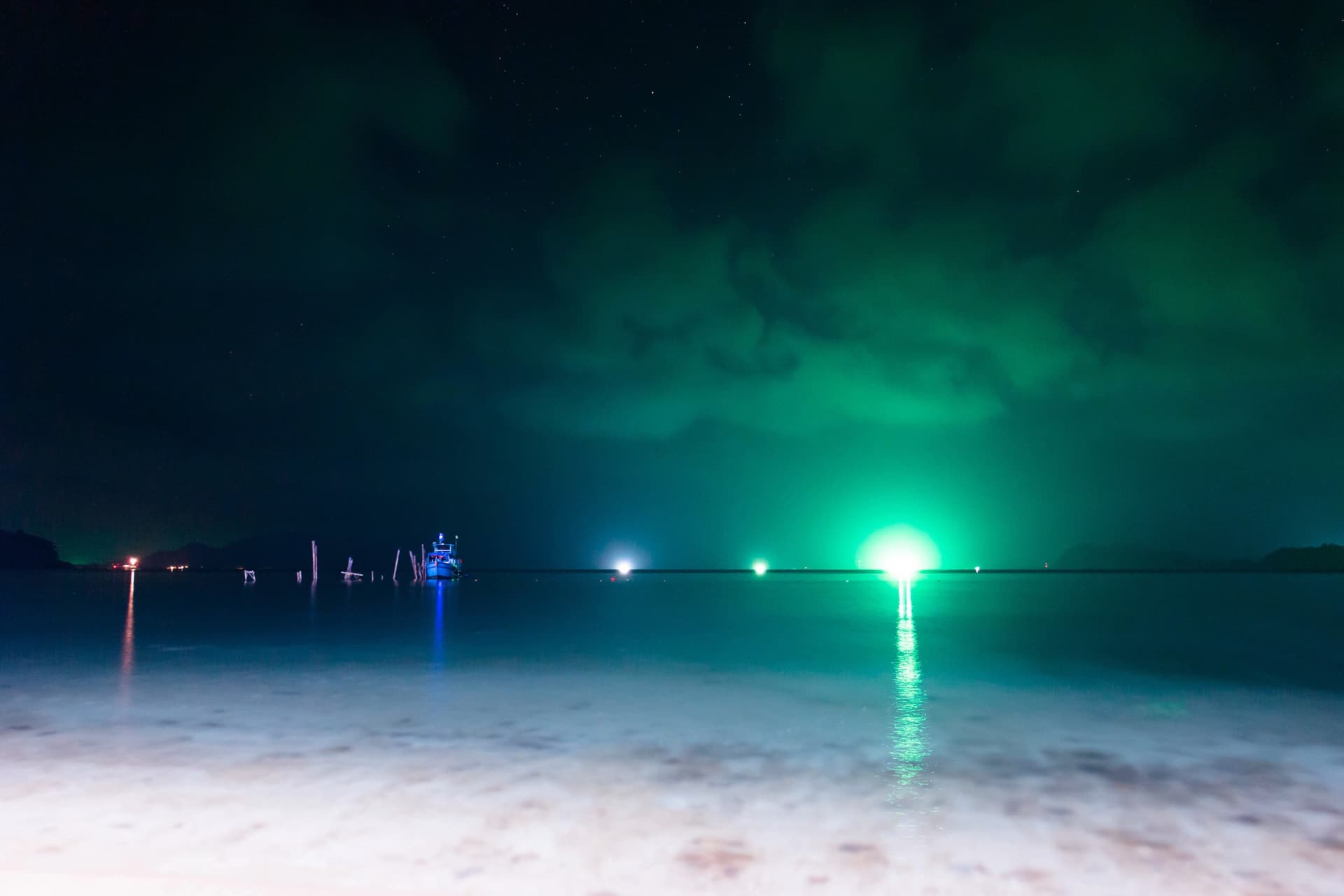 Luci verdi nel golfo di Thailandia: cosa sono?