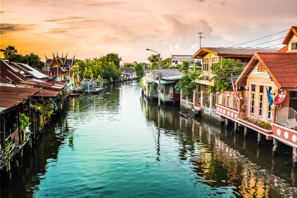 Viaggio e condivisione nel cuore del Siam