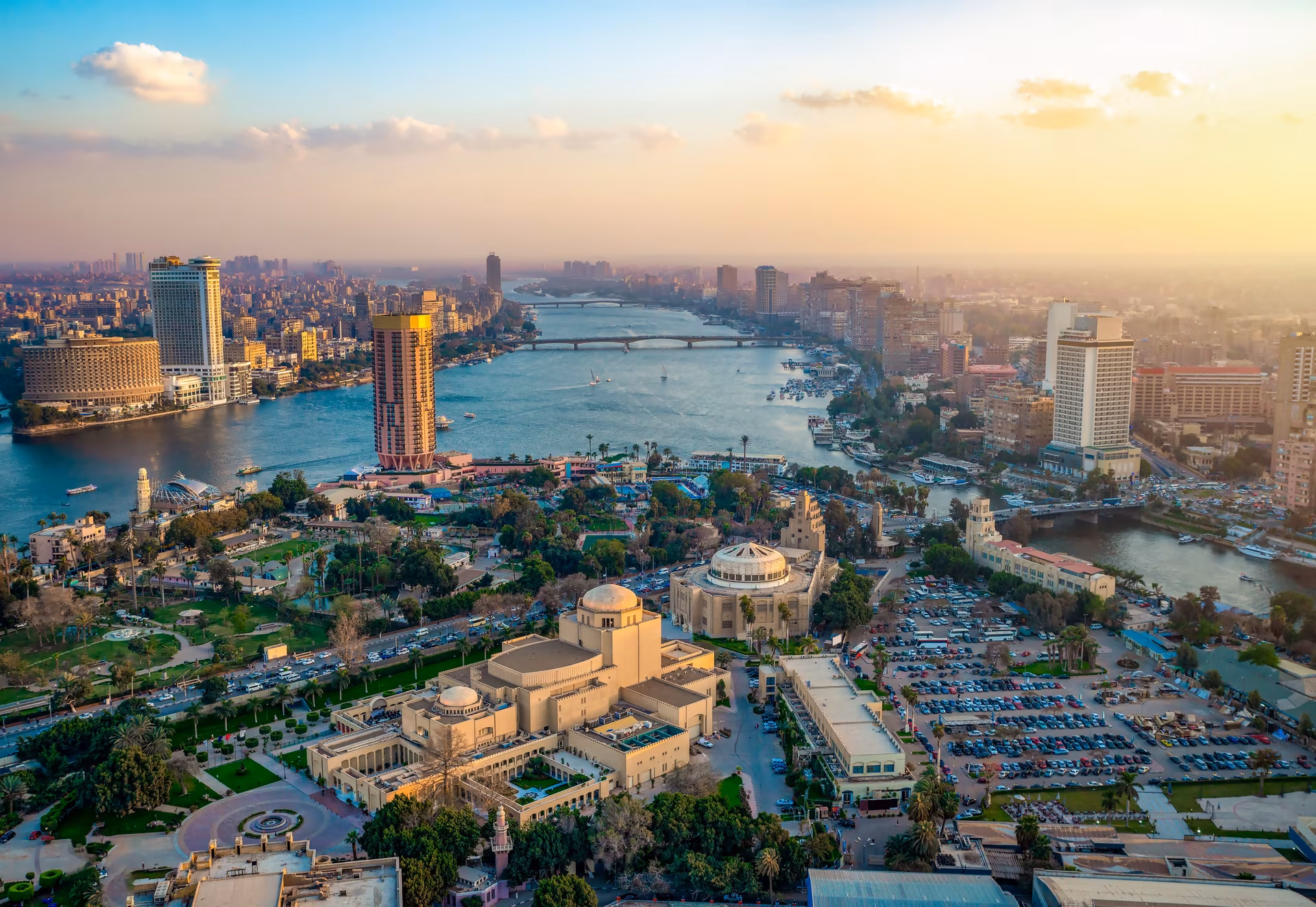 Cairo, Alessandria Crociera + Abu Simbel overnight
