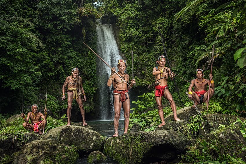 Sumatra: un'immersione presso gli uomini-fiori di Siberut